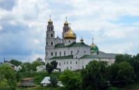 Из-за вспышки COVID-19 в монастыре УПЦ МП в Хмельницкой области запретили посещать храмы