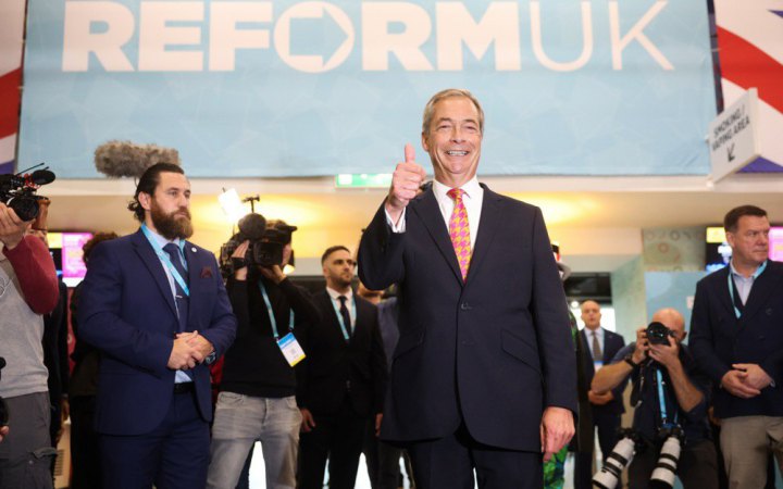Правопопулістська партія “Reform UK” здобула вагому перемогу на місцевих виборах у Великій Британії