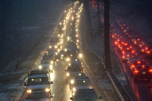 Нардепы в пробках жалеют, что выборы мэра Киева не завтра