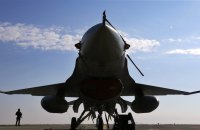 США та їх союзники планують надати Україні винищувачі F-16, - ЗМІ