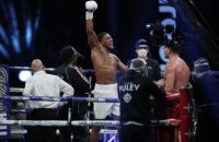 Джошуа нокаутировал Пулева и защитил титул чемпиона мира