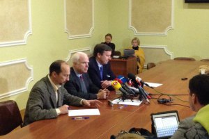 Маккейн: в остановке соглашения Украина-ЕС какая-то путаница