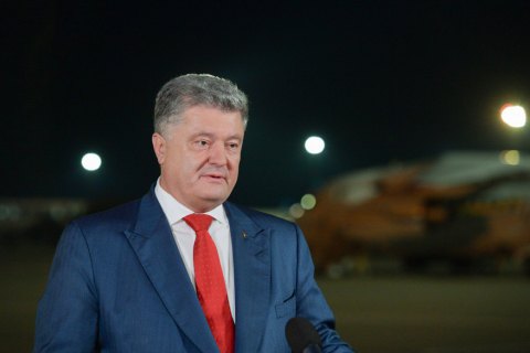 Порошенко: призывы захватить Лавру могут исходить только от московской агентуры