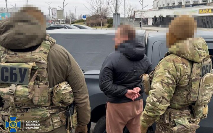 У Дніпрі викрили шахраїв-криптовалютників, які видурювали гроші у громадян ЄС