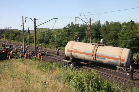В Харьковской области подорвали цистерну с топливом 