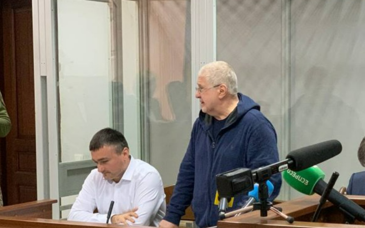 Суд залишив Коломойського під вартою ще на 2 місяці