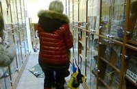 В Харькове неизвестные разгромили книжный магазин, где работали участники форума Евомайданов
