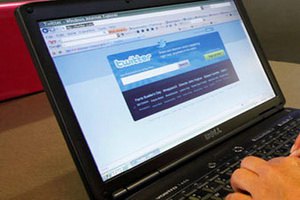 В США прошли первые политические дебаты через твиттер