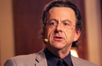 Атомный лоббист: "Зеленая энергия" дорогая и ненадежная