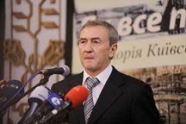 «Семья» Черновецкого продает активы