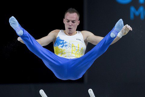 ​Верняев завоевал серебро ЧМ в упражнении на брусьях