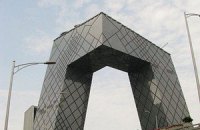 Китайских журналистов отстранили от работы за репортажи о крушении поезда
