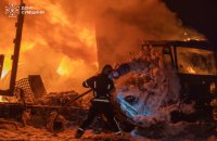 РФ вдарила по інфраструктурі у Сумах: є жертви та поранені