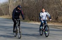 Кличко на велосипеді проінспектував Труханів острів