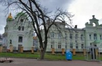 Клинику для больных СПИДом в Лавре закрывать не будут