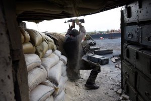 В донецком аэропорту захватили в плен двух чеченцев (обновлено)