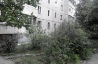 В Луганске снаряды попали в жилые дома