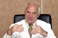 Медицине нужны деньги, а не реформы, - мнение