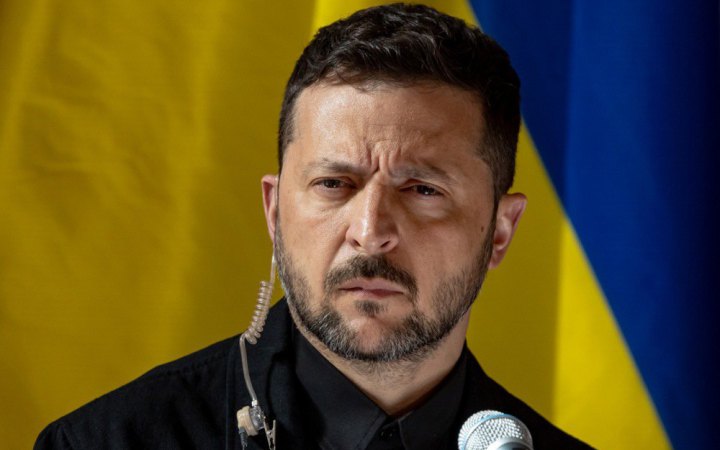 Зеленський: Путін повинен почати поважати тих, з ким говорить