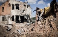 Головне за вівторок, 11 серпня: 185 бойових зіткнень, удар по ринку Слов’янська, атака КАБами на Суми 