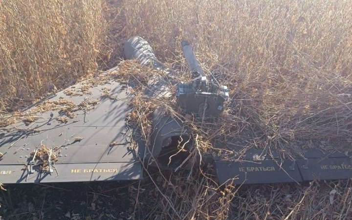 АР: росіяни використовують працю молодих африканок на виборництві "Шахедів" у Татарстані