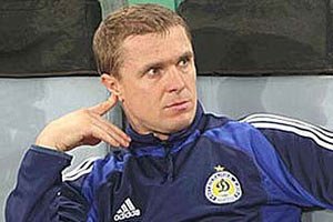 Ребров взял в Португалию 22 футболиста