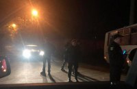 К загородной резиденции Порошенко стянули силовиков, - нардеп