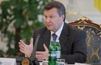 Янукович уволит Ежеля, пока "петух, как говорят, не прокукарекает"