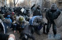 "Беркут" зачистив вулиці Шовковичну та Інститутську