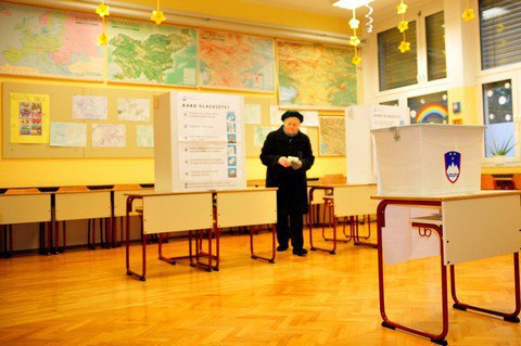 Словенцы на референдуме запретили легализовать однополые браки
