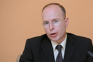 Украина может модернизировать ГТС самостоятельно, - дипломат