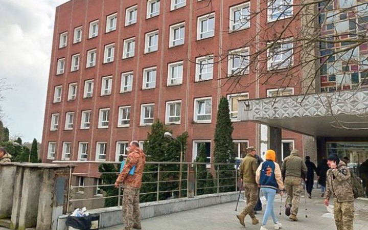 Верховна Рада в першому читанні підтримала законопроєкт про ВЛК для іноземців