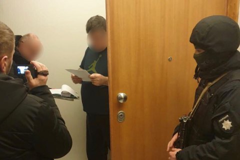 Участникам группы "черных риэлторов" избрали меры пресечения с залогом до 10,5 млн гривен
