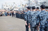 Освобожденные из российского плена моряки вернулись в Одессу