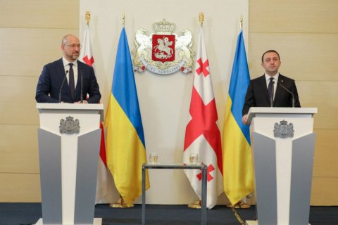 Украина и Грузия предварительно согласовали взаимное признание документов о вакцинации