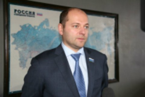 Российский депутат, советовавший меньше есть в кризис, стал невыездным из-за долгов в $3 млн