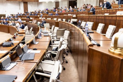Словаччина внесе зміни до Конституційного закону про держбезпеку для продовження надзвичайного стану