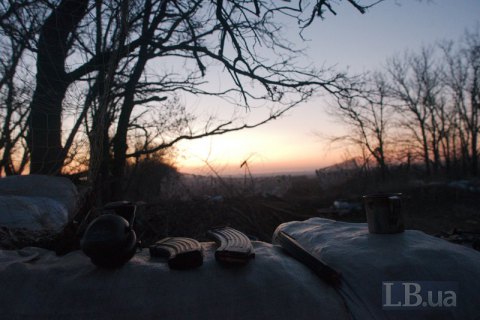 На Донбассе ранены трое украинских военных