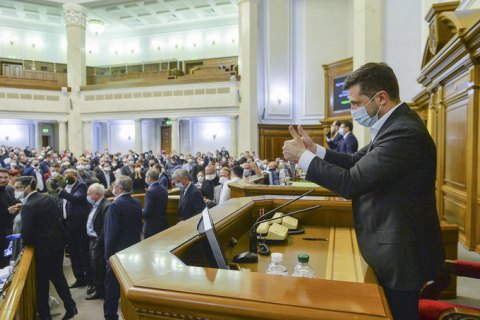 У березні всі засідання Ради відвідали лише 234 нардепи, - КВУ