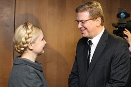 Брюссель поручил Тимошенко контролировать Януковича