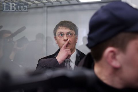 Бывший нардеп Крючков пришел на суд пьяным