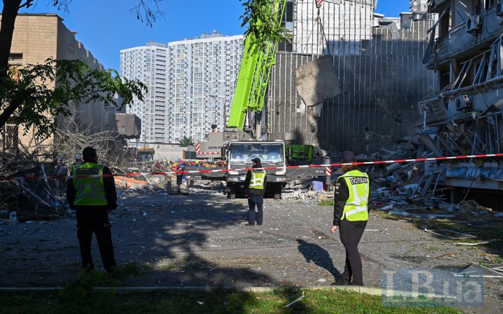 У Києві через атаку РФ перекриті деякі вулиці і є зміни у русі автобусів