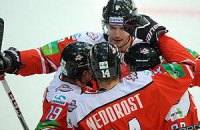 КХЛ: "Донбасс" переигрывает "Югру"