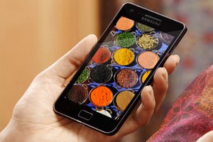Дизайнер смартфонов Samsung отверг обвинения в плагиате