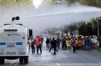 У Туреччині мітинг проти сирійських біженців розігнали водометами