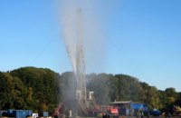 На скважине в Полтавской области борются с утечкой газа