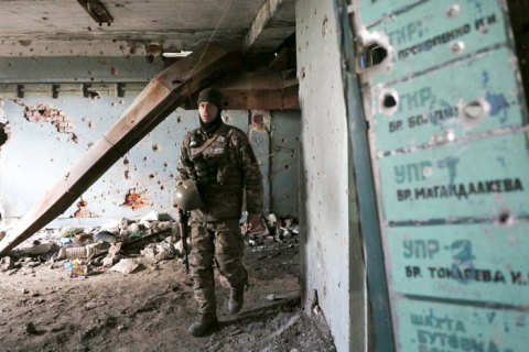Російські найманці 13 разів обстріляли позиції ЗСУ, застосовуючи артилерію, ПТРК та ВОГ-17 