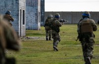 Генштаб показав, як українські піхотинці тренуються у Британії