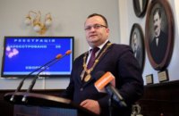 Мэр Черновцов получил 264 тыс. грн компенсации за незаконную отставку