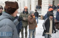 Застройщик снова пытается выгнать активистов из Гостиного двора